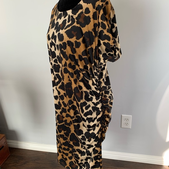 Leopard Print with gathered waist on one side knee length dress. - Picture 5 of 5